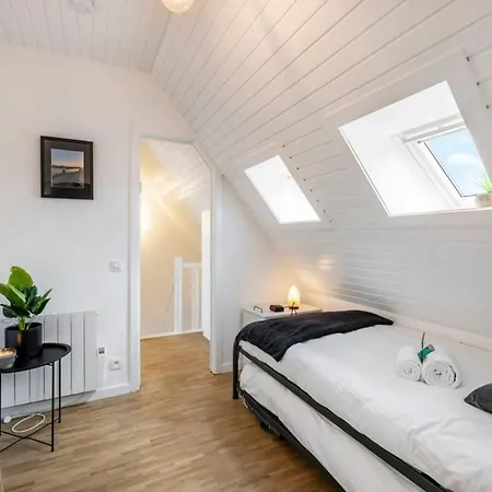 Huswell - Spacious Duplex In The Center Of クノック・ヘイスト