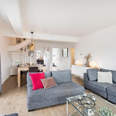 アパート Huswell - Spacious Duplex In The Center Of クノック・ヘイスト